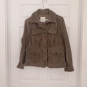 Cute jacket - pretty natural color 🌸